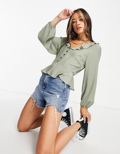 Однотонная блузка цвета хаки с баской и оборкой на воротнике Topshop-Зеленый цвет