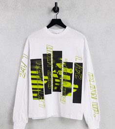 Белый oversized-лонгслив с разрезанным светящимся в темноте принтом ASYOU