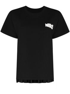Nike футболка с плиссировкой из коллаборации с Sacai