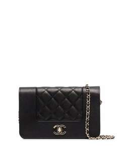 Chanel Pre-Owned стеганый кошелек 2019-го года с цепочкой
