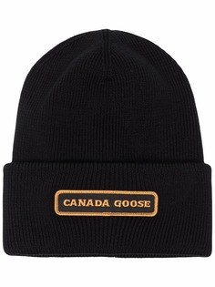 Canada Goose шапка бини в рубчик с логотипом