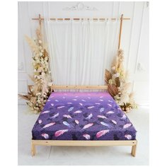 Простыня на резинке из перкаля "Всё себе"; Перья фиолет 2; Размер: 140 х 200