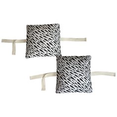 Набор бортиков в детскую кроватку "Черные рыбы" 12 шт. Marengo Textile