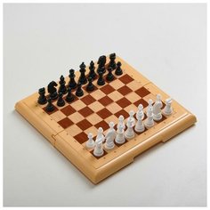 Десятое Королевство Настольная игра "Шахматы", 21х21 см, h короля=3.5, d основания 1.3 см