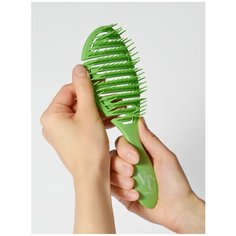 Von-U / Длинная массажная расческа для укладки и распутывания волос Spin Brush Green