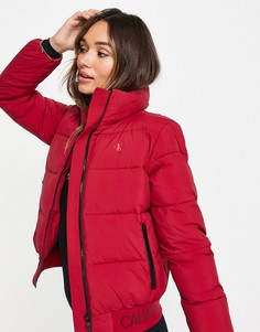 Красный пуховик с логотипом Calvin Klein Jeans