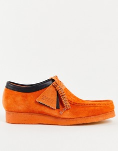 Оранжевые ботинки из пушистой замши Clarks Originals Wallabee-Оранжевый цвет