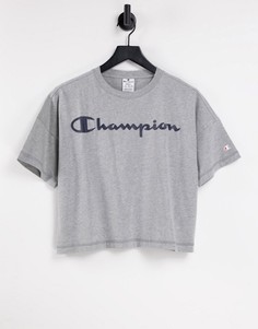 Серая укороченная футболка свободного кроя с крупным логотипом Champion-Серый