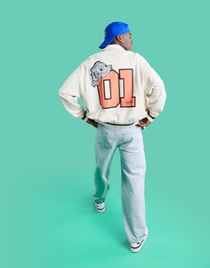 Бежевая трикотажная oversized-куртка Харрингтон с локальными принтами в университетском стиле ASOS DESIGN-Светло-бежевый цвет