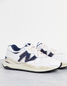 Белые кроссовки с эффектом брызг краски и с логотипом New Balance 57/40-Белый