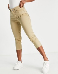 Облегающие джинсы капри с моделирующим эффектом Levis 311-Светло-бежевый цвет Levis®