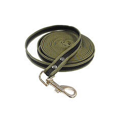 Поводок для собак HOMEPET, брезентовый с карабином, зеленый, 7 м x 18 мм