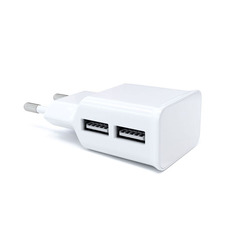 Сетевое зарядное устройство RED LINE 2 USB, 2,1 A, white