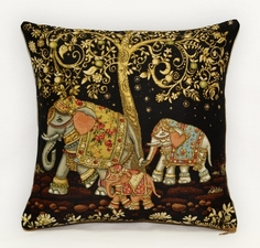 Подушка Декоративная Гобеленовая 32х32 "Индийские слоны 3" Студия Текстильного Дизайна