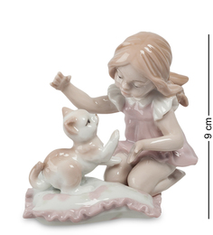 Фигурка Девочка с котенком Pavone JP-29/ 3
