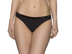 Трусы женские Lauma 99C51 черные 36