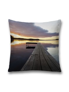 Наволочка декоративная JoyArty "Деревянный причал" на молнии, 45x45 см