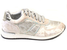 Кроссовки женские Airbox 136222 белые 38 RU