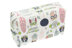 Косметичка женская Dewal BG-802 белая