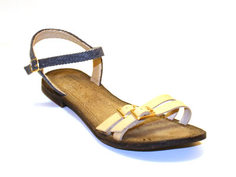 Сандалии женские Airbox 135366 бежевые 36 RU