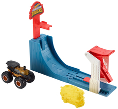 Mattel Hot Wheels GCG00 Хот Вилс Игровой набор Монстр трак Поединок в воздухе