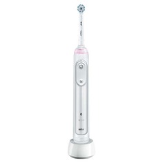Электрическая зубная щетка Braun Smart.D700.513.5 Sensitive