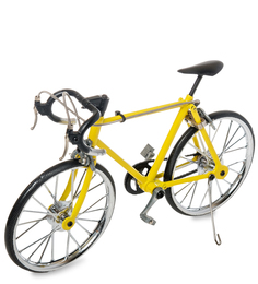 Фигурка-модель 1:10 Велосипед гоночный "Roadbike" желтый Art East
