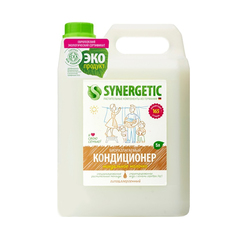 Кондиционер для белья SYNERGETIC "Миндальное молочко" гипоаллергенный, 5л, 165 стирок