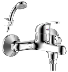Смеситель для ванны Rossinka Silvermix Y35-30 хром