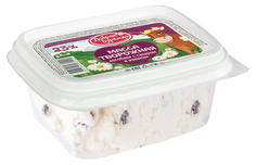 Творожная масса Добрая буренка с изюмом 23% 200 г пластиковый контейнер