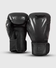 Перчатки боксерские Venum Impact Black/Black 10 OZ