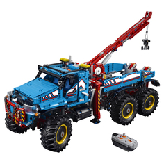 Конструктор LEGO Technic Аварийный внедорожник 6х6 (42070)