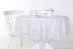 Скатерть ажурная TOWA Dia Rose 152х152 см