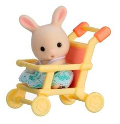 Игровой набор sylvanian families младенец в пластиковом сундучке (кролик в коляске)