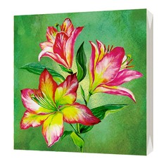 4850 Салфетки Bulgaree Green "Лилия" 33*33, 3 слоя, 20 шт.