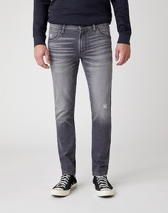 Джинсы мужские Wrangler W18S593 серые 31/30