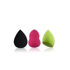 Спонж "Accuracy sponge" каплевидной формы для нанесения макияжа SET BEAUTY TF