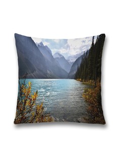 Наволочка декоративная JoyArty "Горные стражи" на молнии, 45x45 см