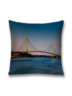 Наволочка декоративная JoyArty "История на мосту" на молнии, 45x45 см