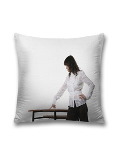 Наволочка декоративная JoyArty "Женское указание" на молнии, 45x45 см