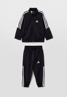 Костюм спортивный adidas