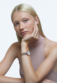 Часы Swarovski®