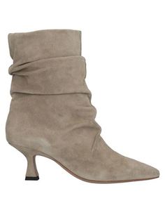 Полусапоги и высокие ботинки VIC MatiĒ