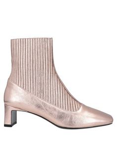 Полусапоги и высокие ботинки Paola Venturi