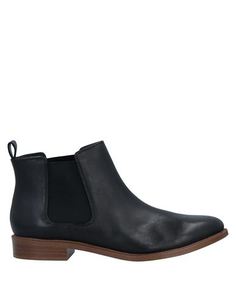 Полусапоги и высокие ботинки Clarks