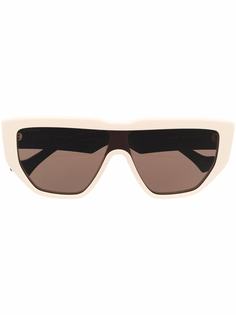 Gucci Eyewear солнцезащитные очки в D-образной оправе