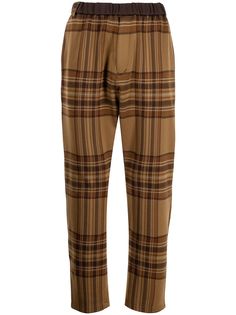 White Mountaineering зауженные брюки в клетку