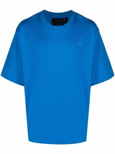 adidas футболка Essentials с вышитым логотипом