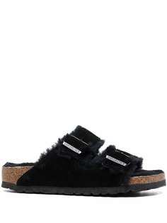 Birkenstock сандалии Arizona с отделкой из овчины