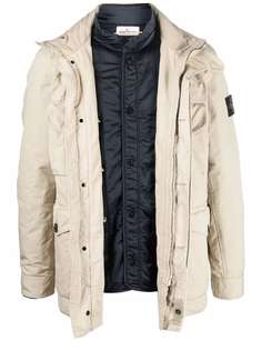 Stone Island куртка на молнии с нашивкой-логотипом